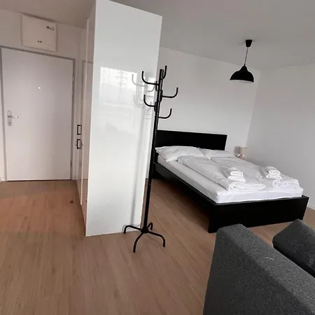 1,5 With Terrace, New Building, 35 * Pressburg